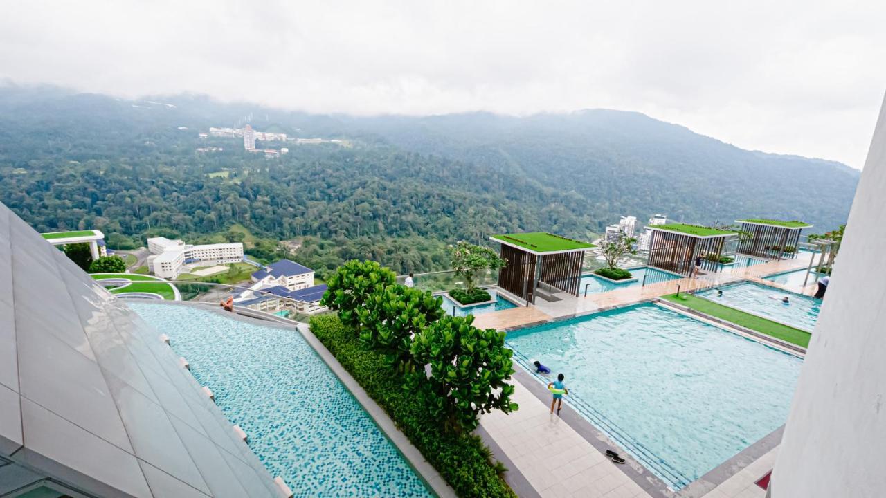 Genting Windmill Moutain View 4-room Executive Apartment *
